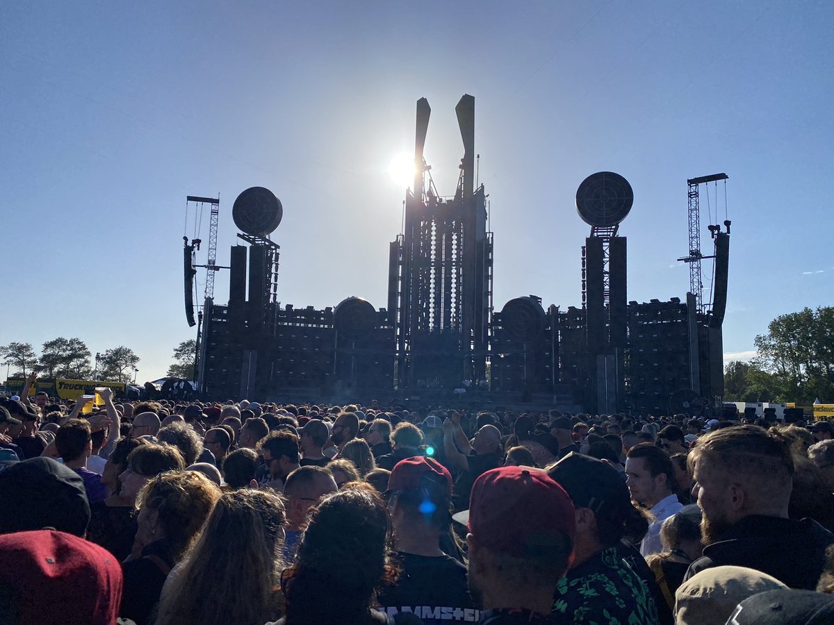 Butchamon's tweet photo. Waiting for #Rammstein #oostende https://t.co/Eyaxmgs86e