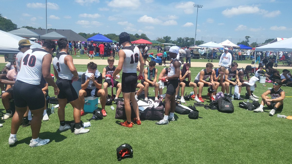 Great win against a really talented Decatur team 20-14. Moving on to play Hamshire next! 5-0 so far for the Rams!