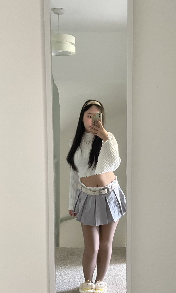 honeydiar_y's tweet image. — 28.06.24 

haven’t been up to much lately!! preparing myself to retake an exam mentally but i snagged myself a free diffuser and coincidentally its been the one i have been eyeing up for over a year so i am so happy 🥹🥹 

#studytwt #studylife #lifetwt #archivetwt