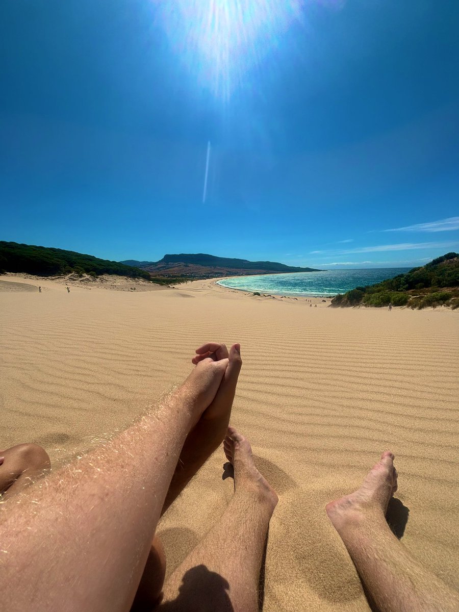 danithrones's tweet image. Afortunado de lo que tengo💙☀️🥰