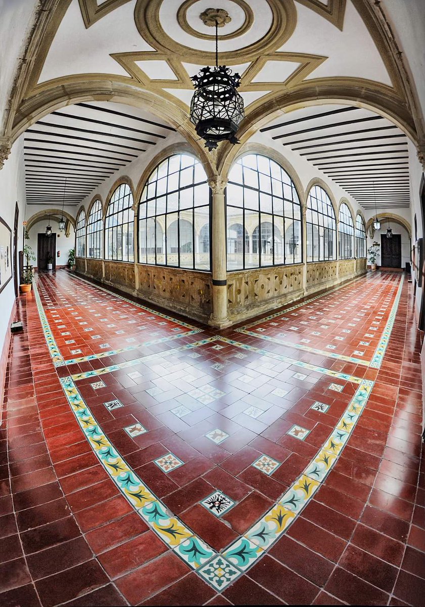 🌟 Enjoy History in Úbeda While Learning Spanish at Euroidiomas Spanish School! 🌟 Foto: Hospital de Santiago by José Buen Pastor

euroidiomas.eu

#spain #spanishlanguage #spanish #learnspanish #spanishschool #ubeda #unesco #worldheritage #spanishcourses #languagetourism