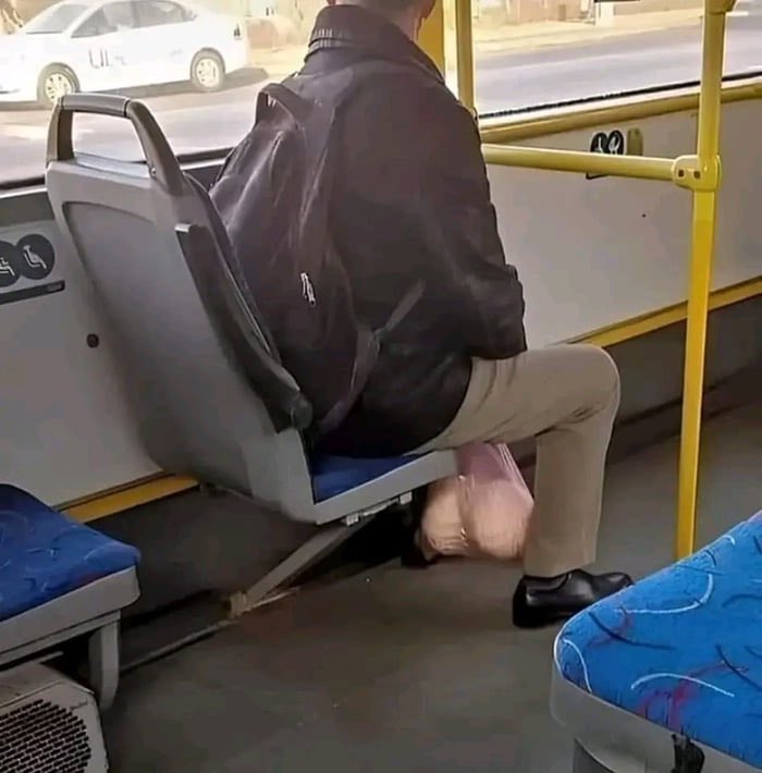 GRL_HfpXkAAusZn