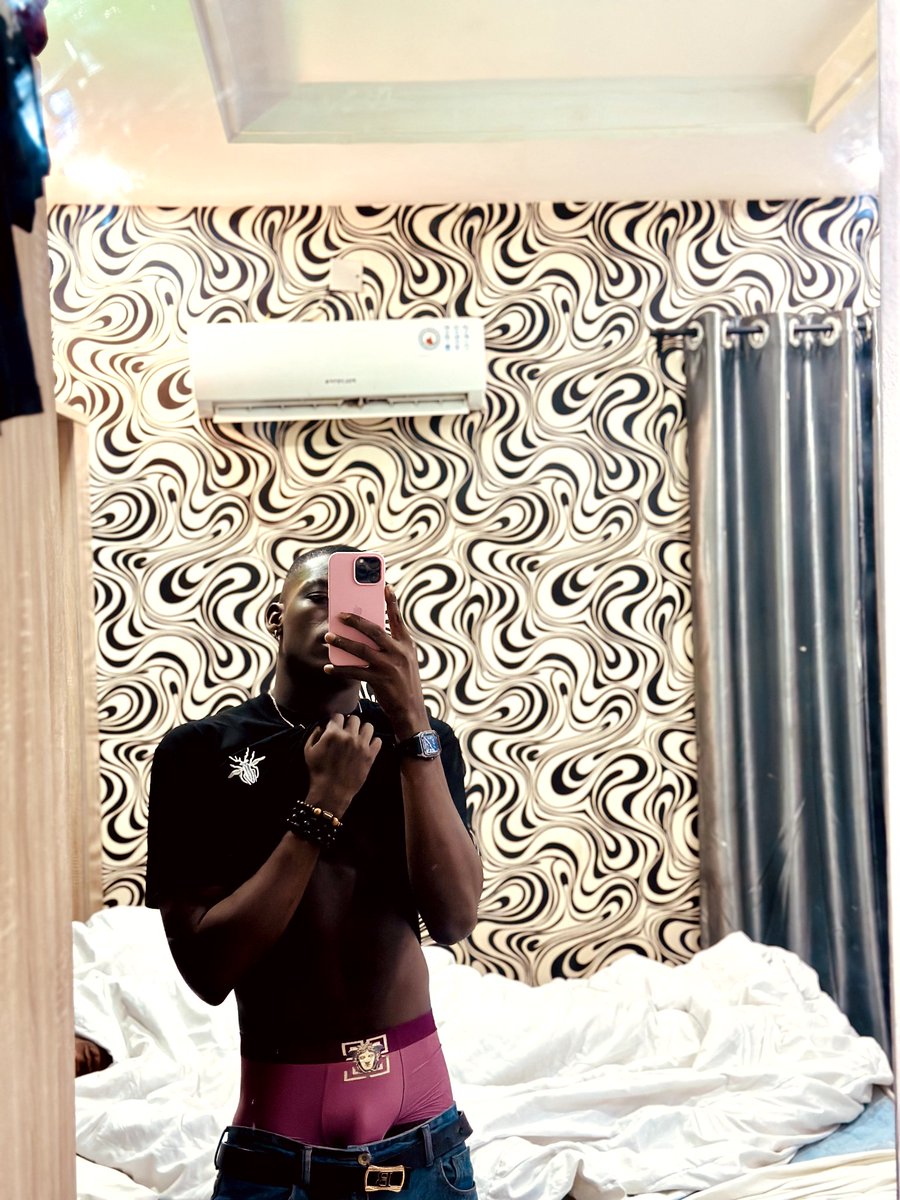 Miracle John tweet media