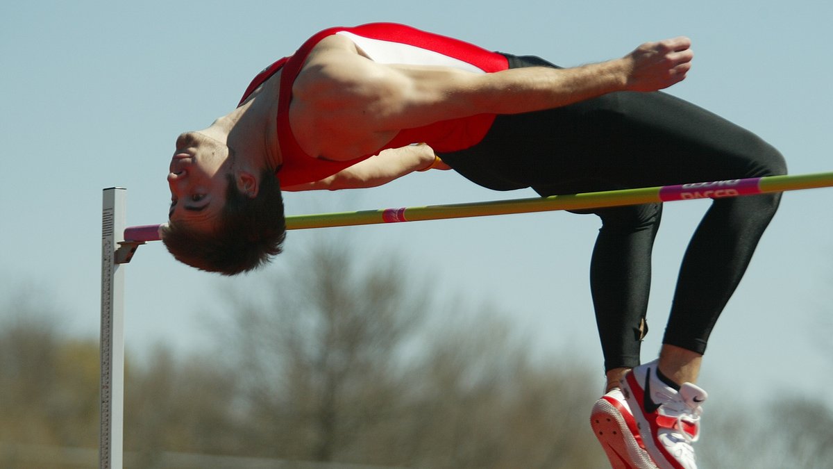 CentralDutch's tweet photo. High jumper Van Genderen, pitcher Michel, SID Happel tabbed for Central Athletics Hall of Honor @CentralSB1 @DutchXCTF #ForeverDutch https://t.co/f2wtCsBiK3 https://t.co/77N0R4xYc2
