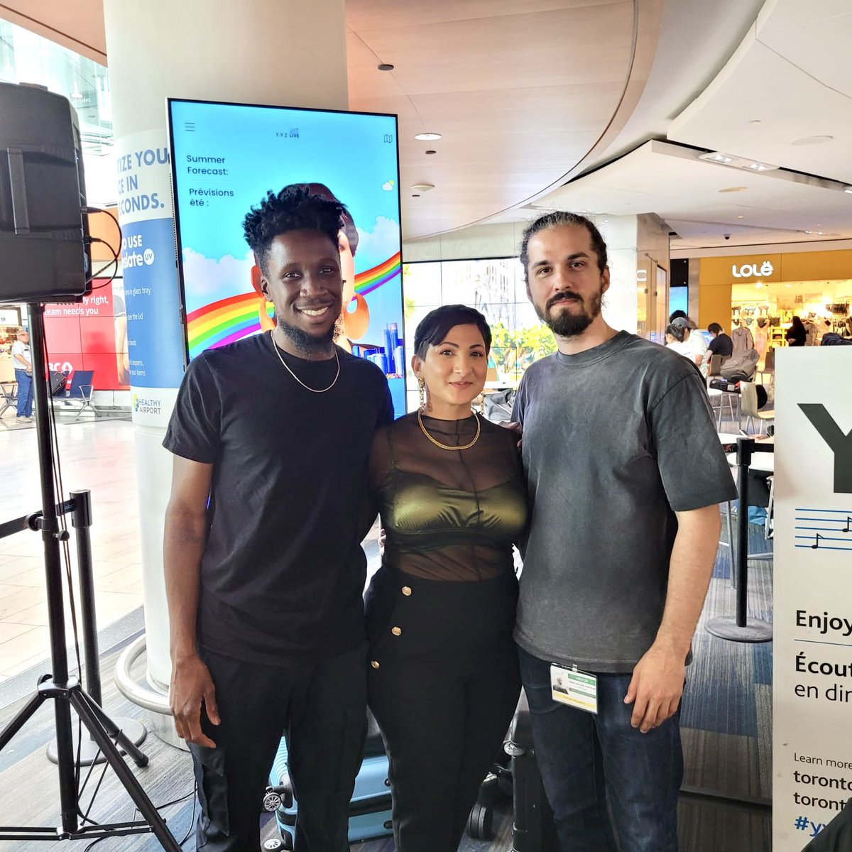 DahliaMusicNow's tweet photo. A big thank you to #YYZLive for the opportunity to perform for travellers in Terminal 3 @culture_to @TorontoPearson  #dahliamusicnow #legacycave https://t.co/tfr0ywGvzm