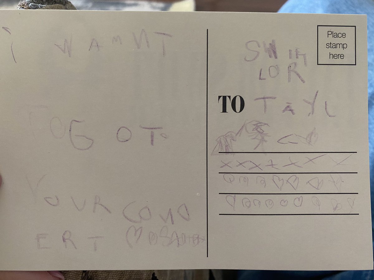 LouLouMerr's tweet photo. When your 6 year old guilt trips you…. #TaylorSwift #TaylorSwiftDublin https://t.co/R4HejvHMPd