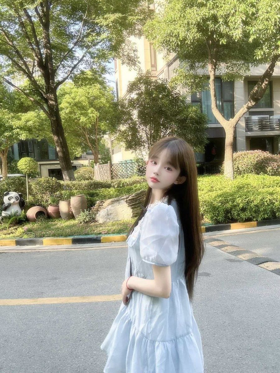 qiubite01's tweet photo. 💮小姐姐援助站上新💮

🍎坐标： #苏州
🍊年龄：18
🍋身高：163
🍓体重：45kg
🍑胸围：C

🌈惊喜不断，萌妹不断，这里是你的幻想天堂！不要错过这个机会，来一场超萌的暴击吧！

#骚货 #约炮 #内射 #口交 #足控 #白虎 #反差 #搞黄色 #和平精英 #母狗 #调教 #sm https://t.co/TV0acgRHM3
