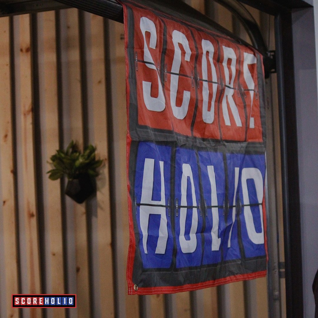 scoreholio's tweet image. Happy Friday ☀️