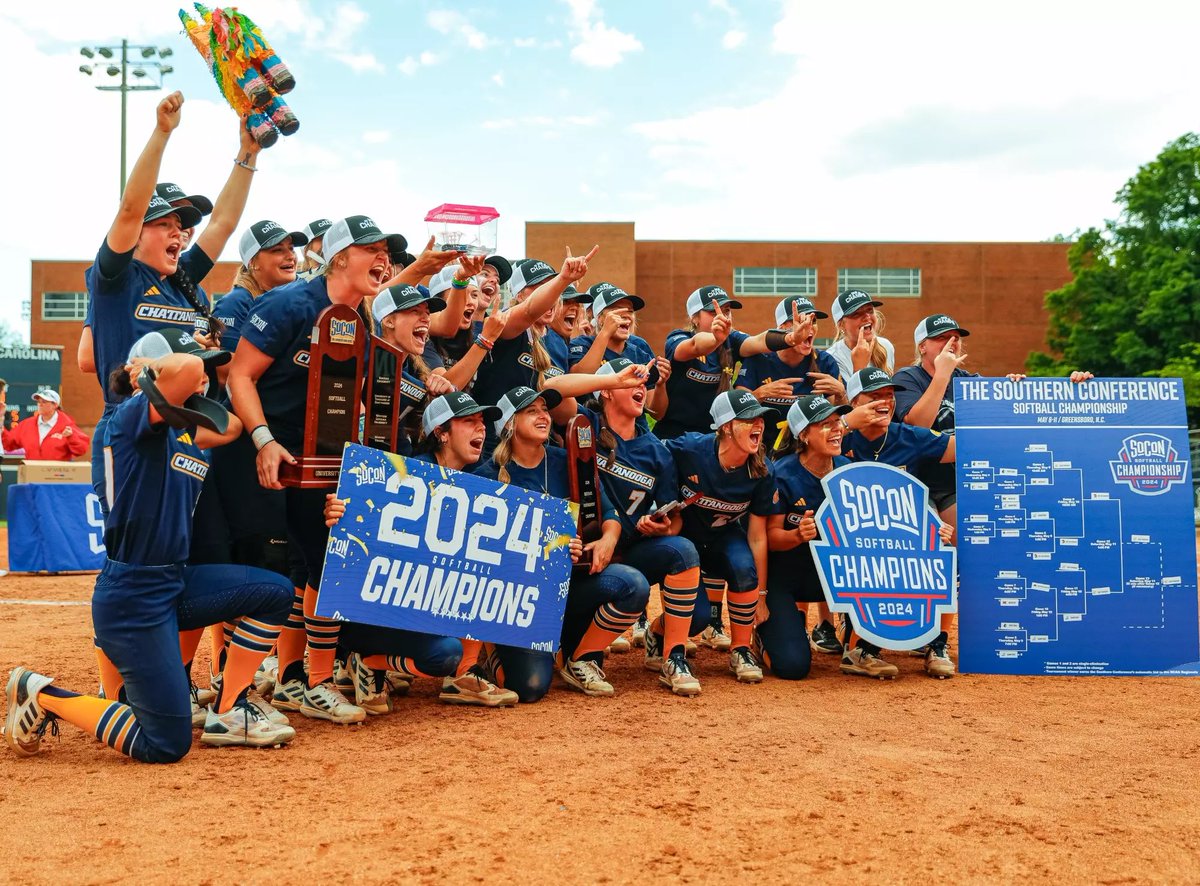 GoMocs's tweet photo. UTC posts its second-highest finish in the Learfield Directors’ Cup standings EVER after the Mocs put up 164 total points!!

That ranks…

🏆 1st in the SoCon
🏆 11th in the FCS
🏆 110th overall

🔗 https://t.co/ZE2NyIaOGL https://t.co/sdTeUetRUT