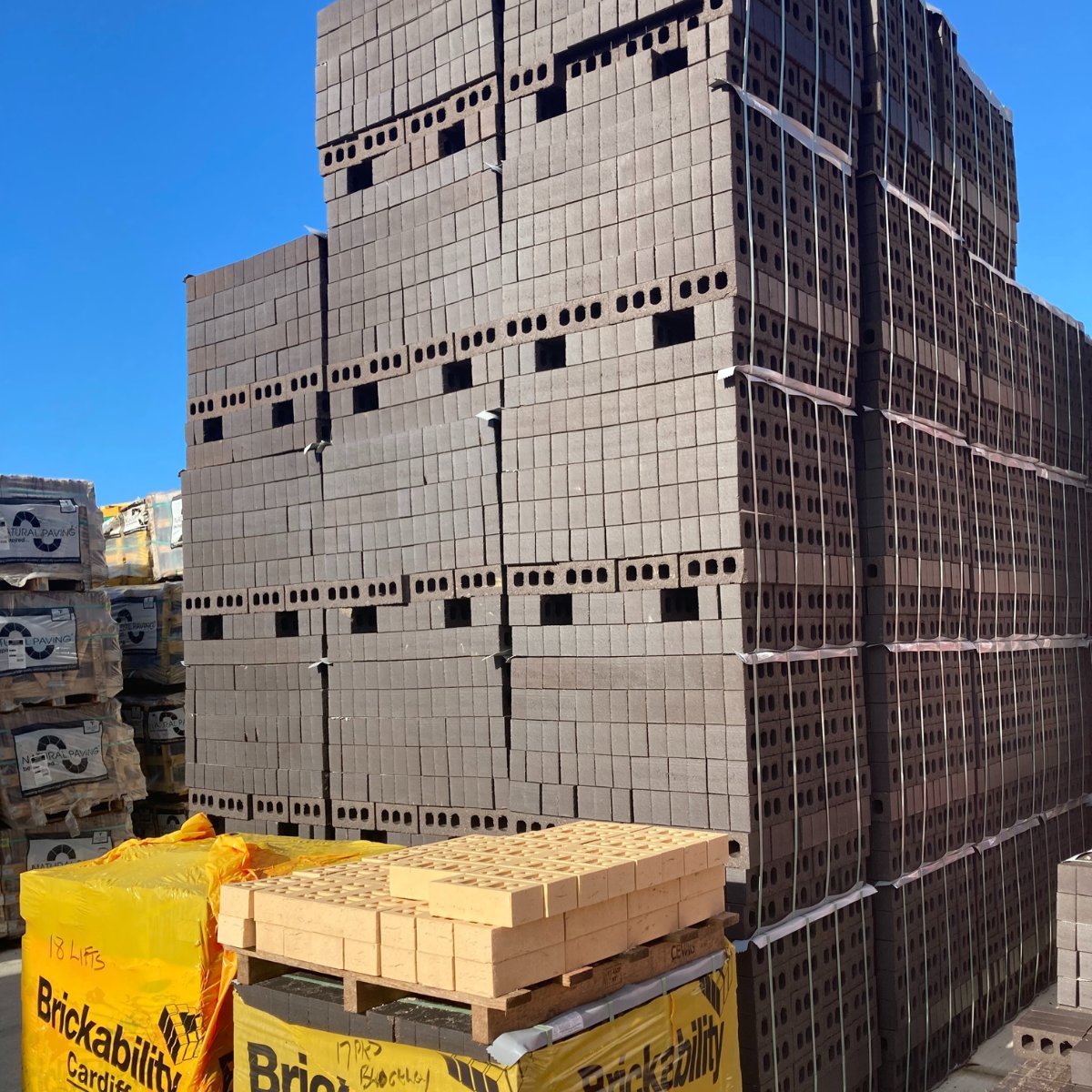 Brickability tweet media