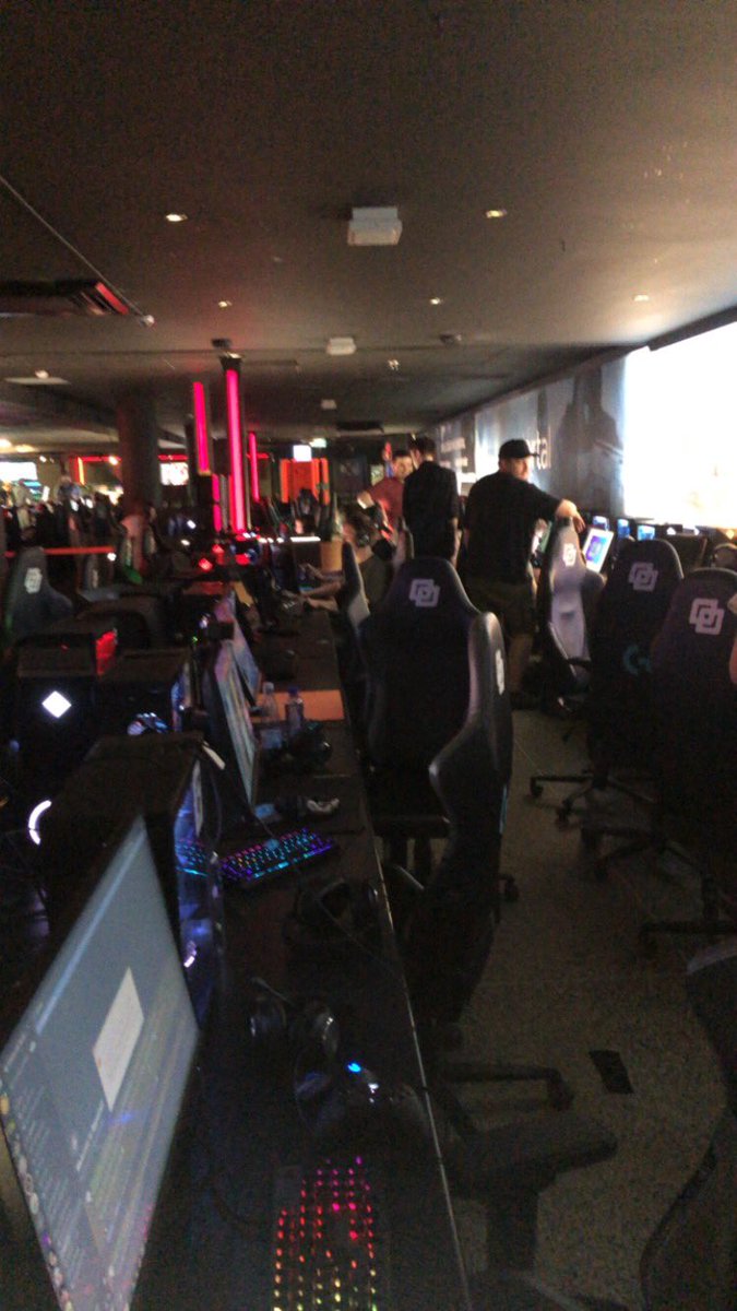 sorbenq's tweet photo. Won gillette labs nordic cup with the boys! Ggs and thank you @theAllianceGG @Gillette @esportal @infernoonline for a super fun event! Lifeline aint too bad 🚑 https://t.co/I4XuMVSD4u