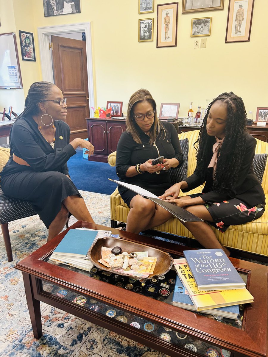 Another day in Congress doing our “Black jobs.”