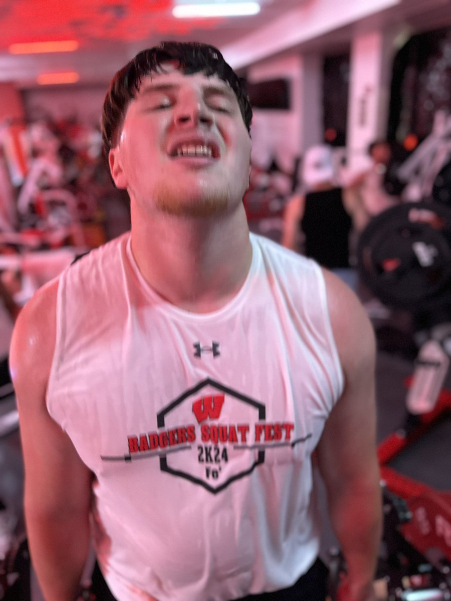 CoachBlaz's tweet photo. #SquatFest2024 💯🦾📛😎 https://t.co/7eRbUi5BHi