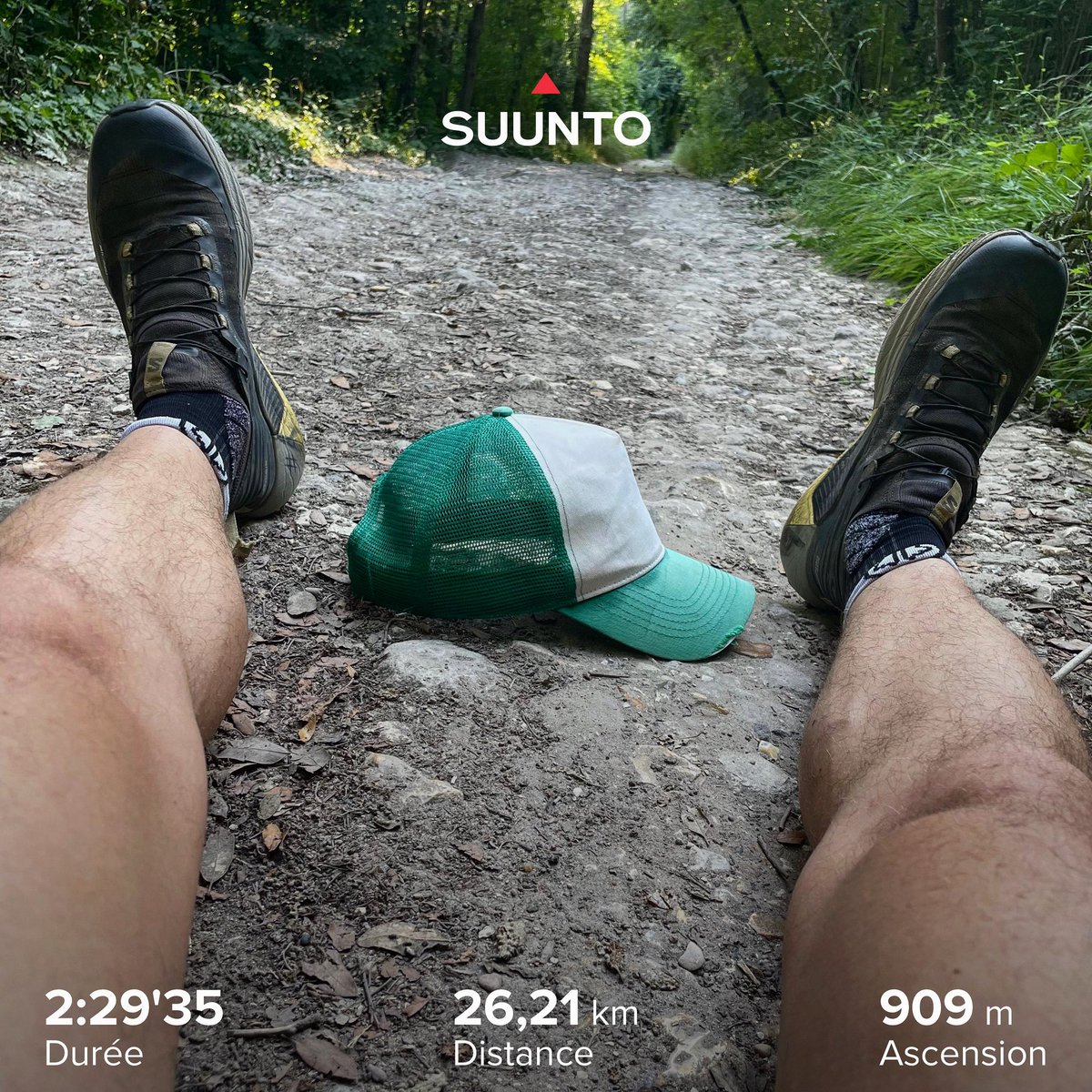 casquetteverte's tweet photo. [🏃🏻‍♂️ 17 V de GraVelle 🛣️🔥 • J - 2 TSP 🖤 SISY 🏴🏴🦆🇩🇪] • En écoutant le rafraîchissant épisode du podcast @passortidubois sur la IPA FUN RUN 🍺🍺🇨🇦  • #CasquetteVerte #Running #Trail #SLABGenesis #SuuntoRace #Ultra01 #TSPSISY #TSPSISY2024 #100VdeGraVelle #UTMB #UTMB2024 https://t.co/Pi8HMD0Icz