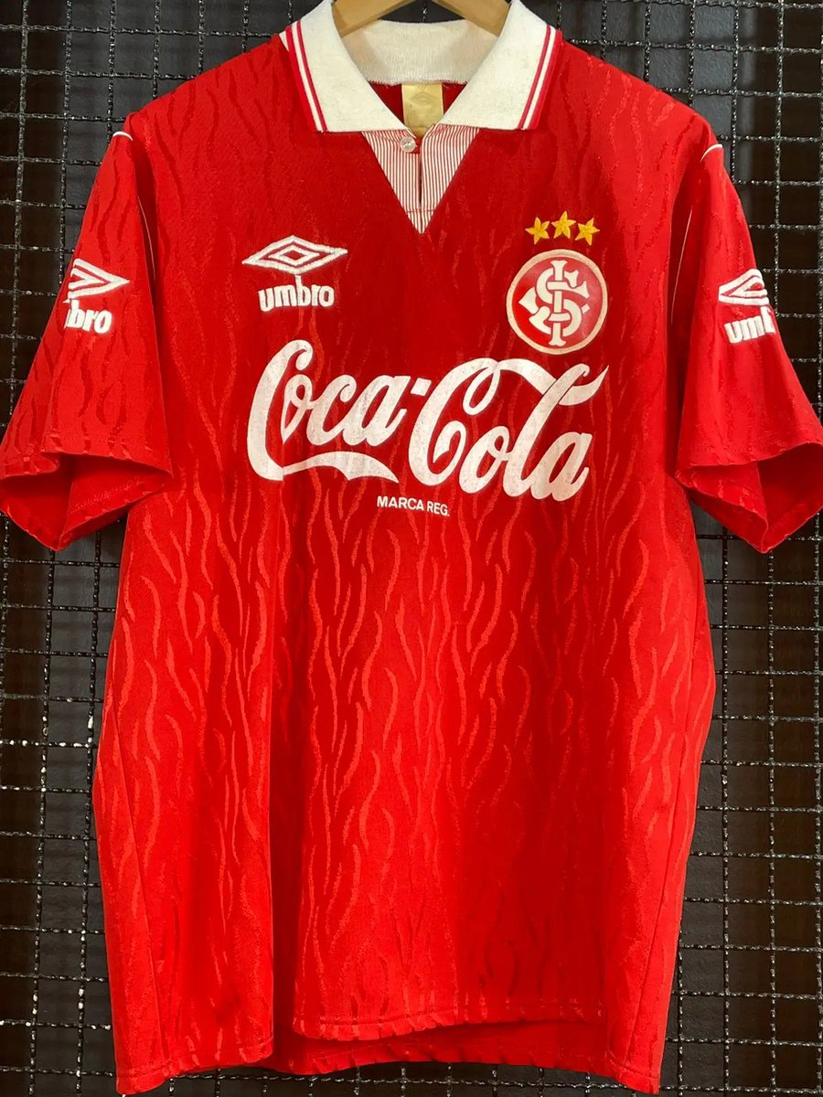 larrybingles's tweet photo. alô @inter_retro1 pfv faz essa n tenho condições de buscar a quente https://t.co/tM2VVhsV5D