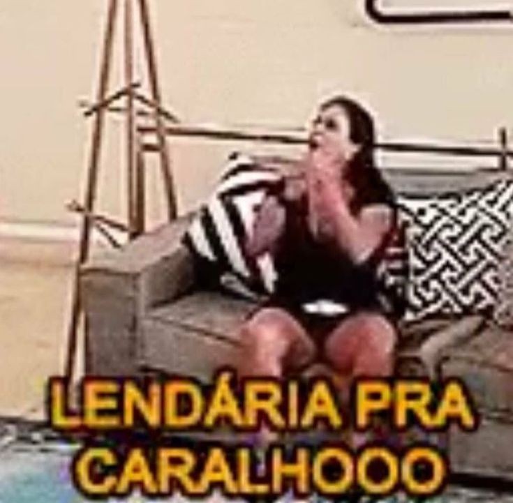 osadpm's tweet photo. Sebastian: não posso ser ferido por nenhuma arma sob o céu...
Clary: "E a ele darei a Estrela da Manhã". Não é uma arma feito pelo céu. É Fogo Celestial. https://t.co/BnlPC0Pfph