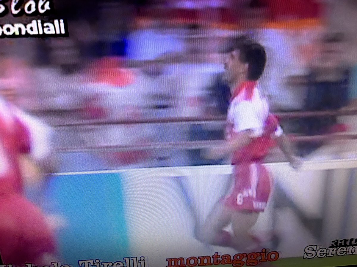 petronillarusso's tweet image. #neuroblob #mondiali
Per me boh…
È di Spalletti? #boooh 
#blob
@BlobRai3