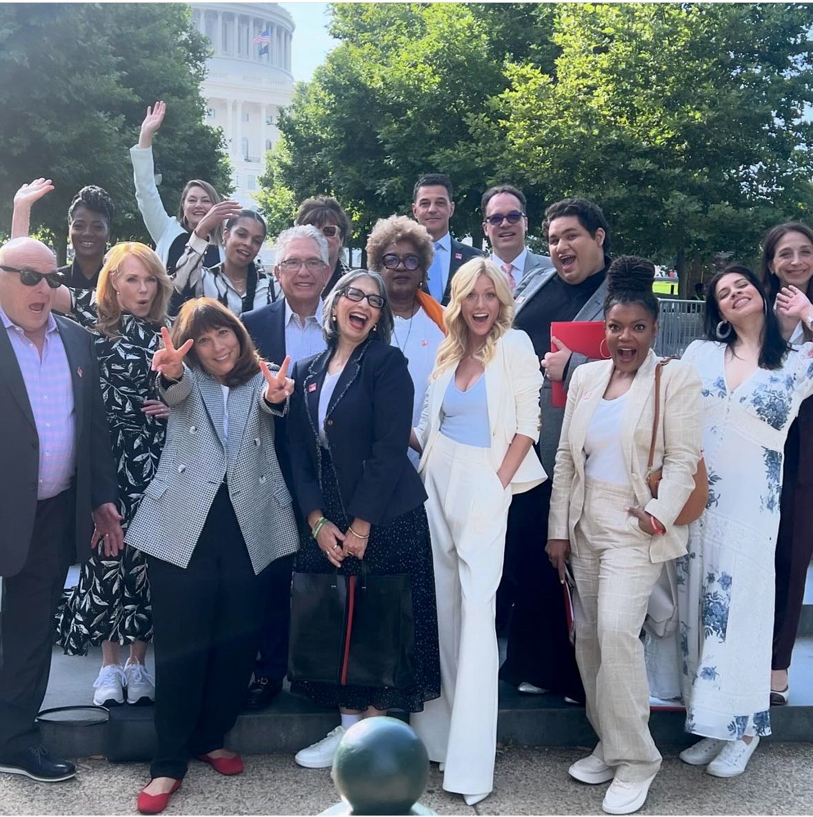 Katherine McNamara tweet media