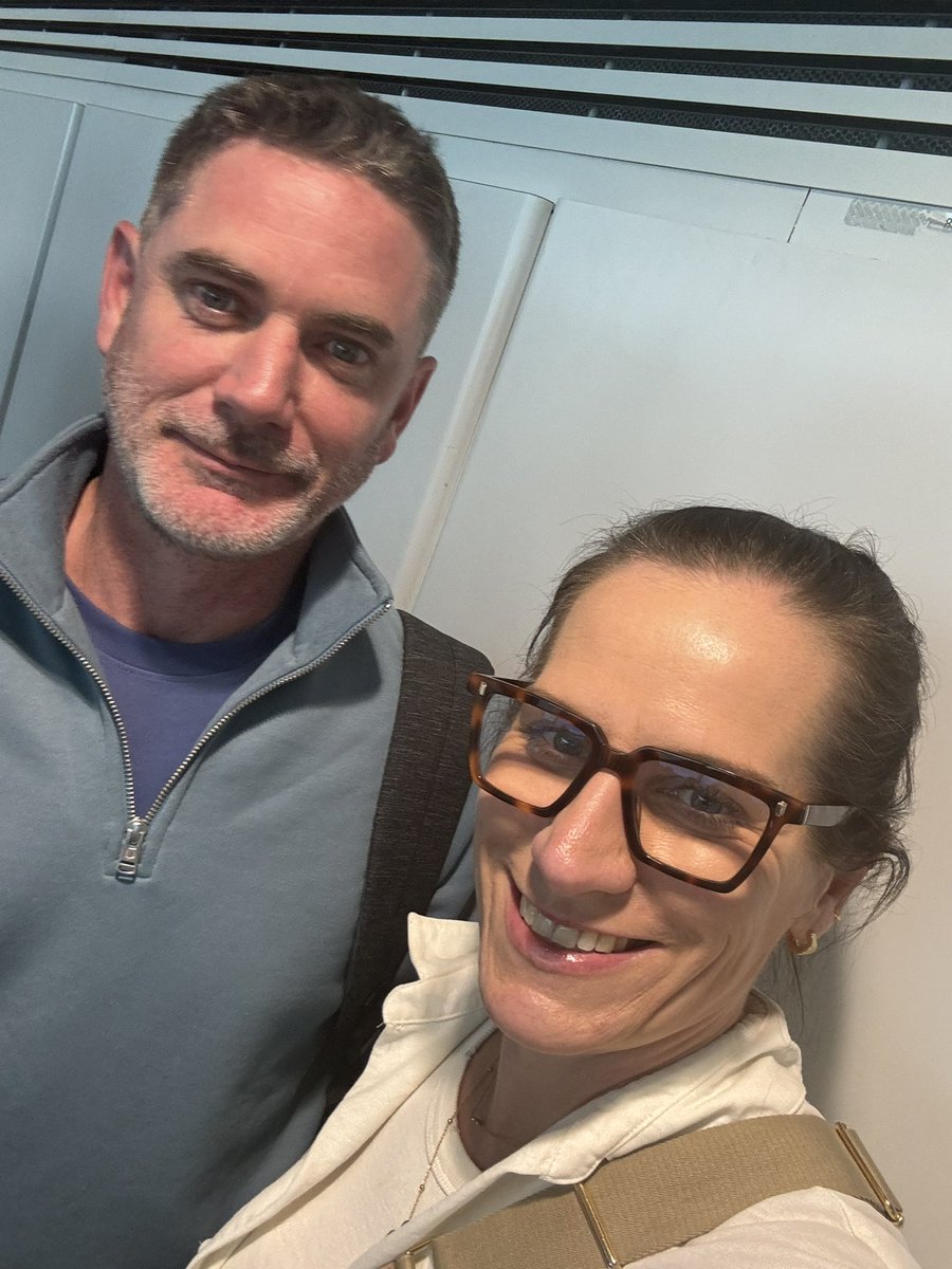 Helen Robinson tweet media