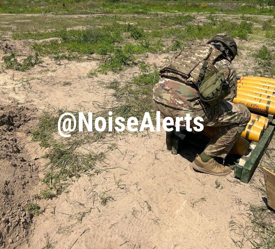 DefenseDagger's tweet photo. Another 155-mm Indian-made M107 shell in service with #Ukraine's artillerymen.

The Indian authorities deny the supply of their ammunition to Ukraine, but it is obvious that even if there really was no direct transfer, the shells are simply purchased by Western intermediaries. https://t.co/EcbSL6oWYY