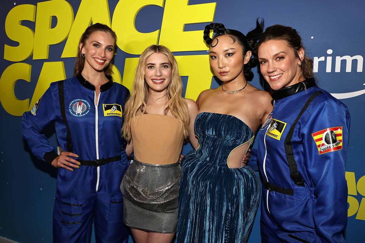 moviefone's tweet image. New York Premiere | #SpaceCadet 🎬 movief.one/space-cadet