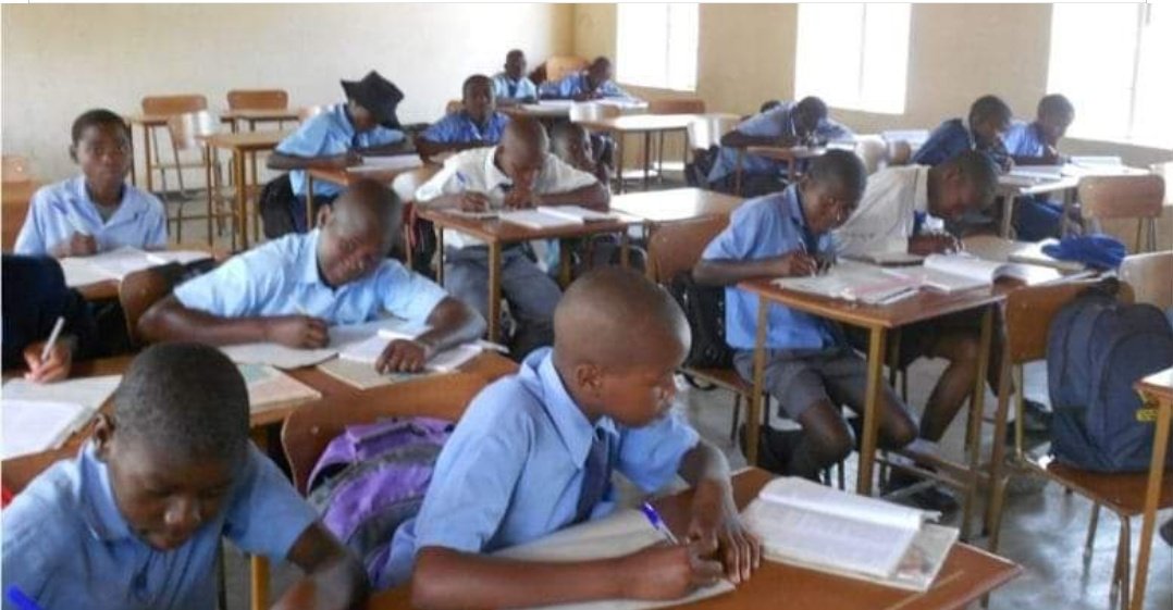 ISumbureta's tweet photo. @passion_java Calling for Sponsors with the mind to invest in a Private Secondary College in Zimbabwe

It's profitable.. 
Inbox
Call or Whatsapp 071 524 0872
For more information https://t.co/TyJdqlP9Ez