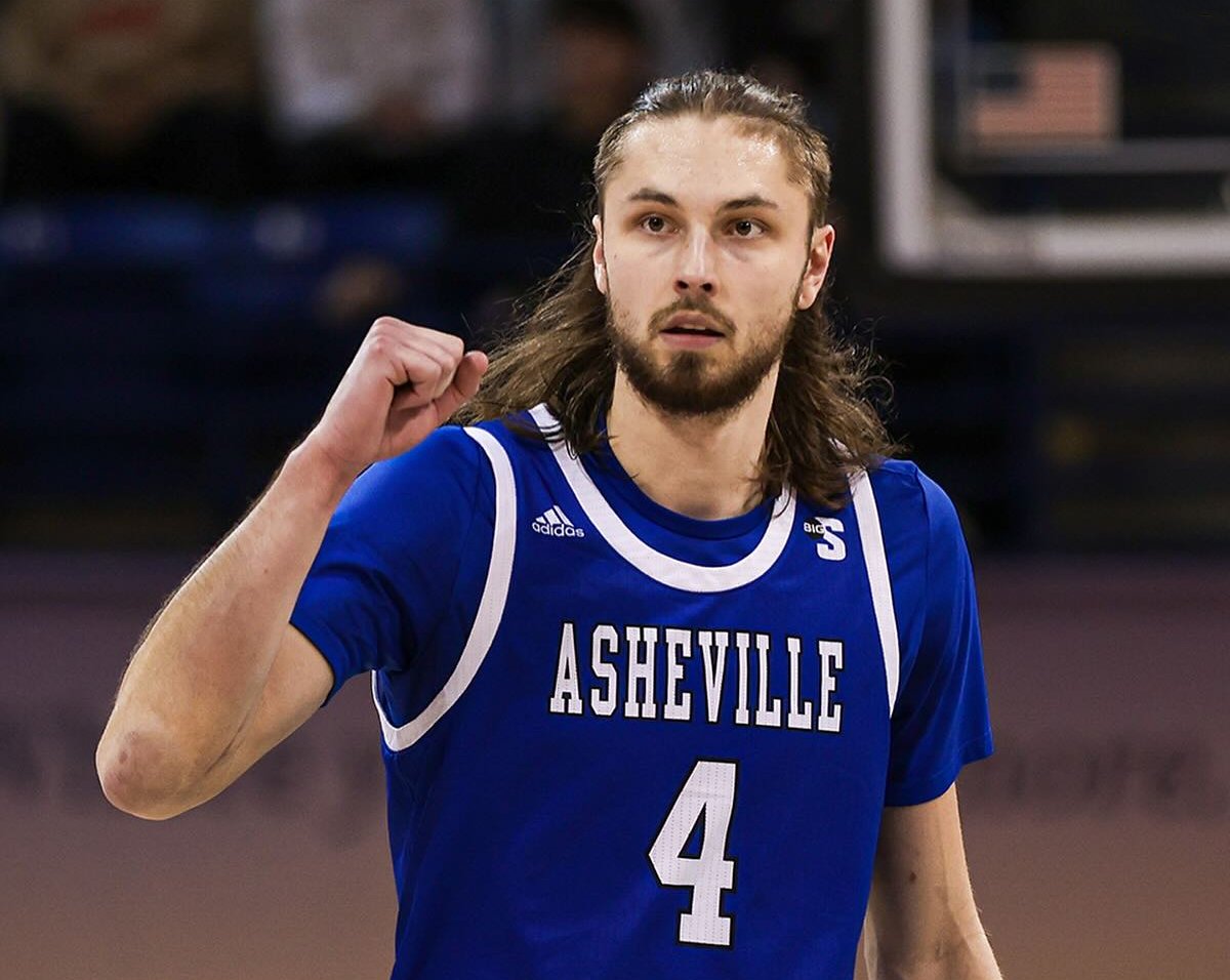 Per @UNCAvlMBB, Drew Pember is joining the Charlotte Hornets for Summer ...