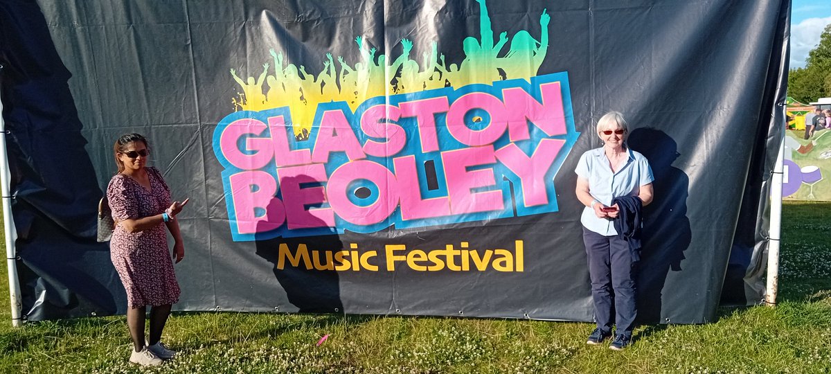 billhartnett1's tweet photo. At Glastonbeoley @GlastonBeoley music Festival great music, great food celebrating with great friends. https://t.co/zLCN1NIXJL