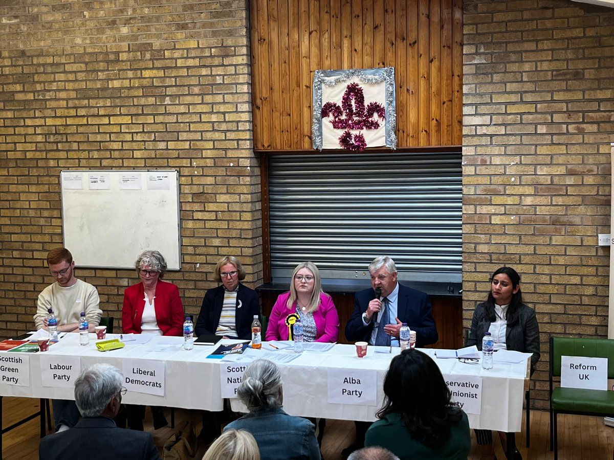 ScotHinduFdn's tweet photo. The 2nd #Hustings & #Chai is an incredible exercise in #Democracy. Inspiring to see community leaders and politicians come together to discuss important issues.
The #ScottishAddendum available to read https://t.co/8i1u2lx9fj
#GeneralElection2024 #Community #Scotland #Politics https://t.co/RshRWmsyS7