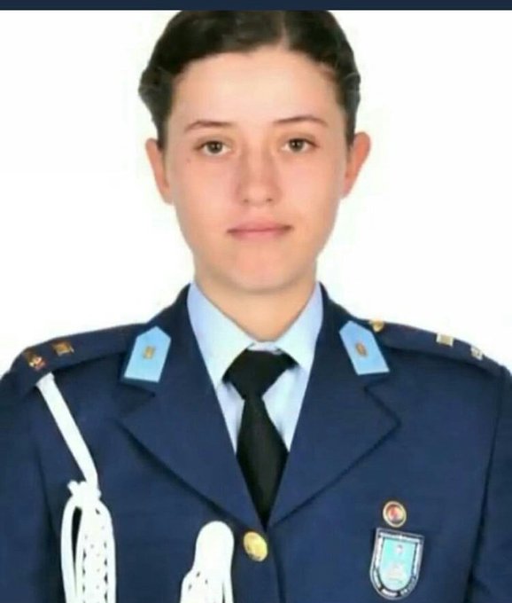 Türk milletine ve Devleti'ne emanet edilen masum Şehit kızına müebbet verildi. 
AdaletinizBuMu
<a href="/adalet_bakanlik/">T.C. Adalet Bakanlığı</a>
<a href="/TCYargitay/">Yargıtay Başkanlığı</a>
<a href="/AYMBASKANLIGI/">Anayasa Mahkemesi</a>