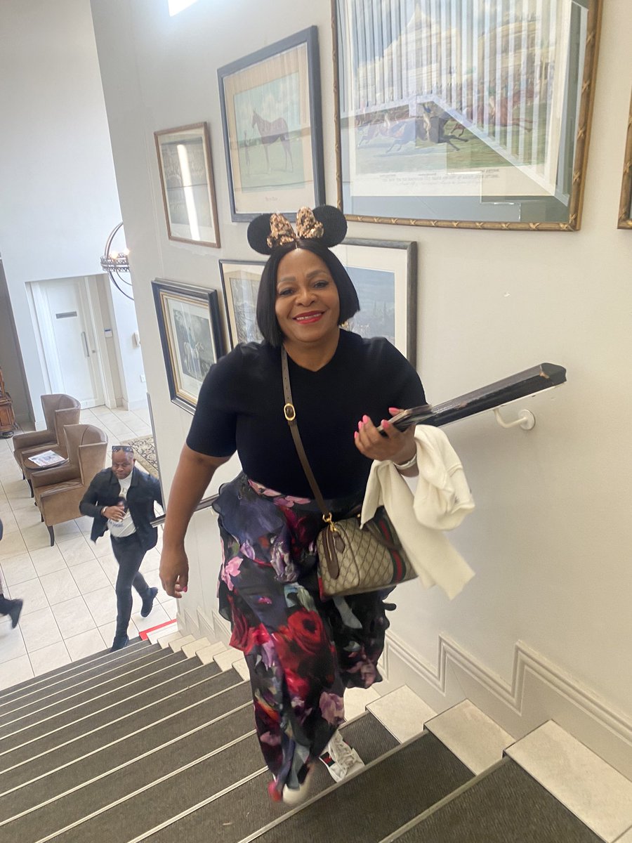 Nomvula Mokonyane tweet media