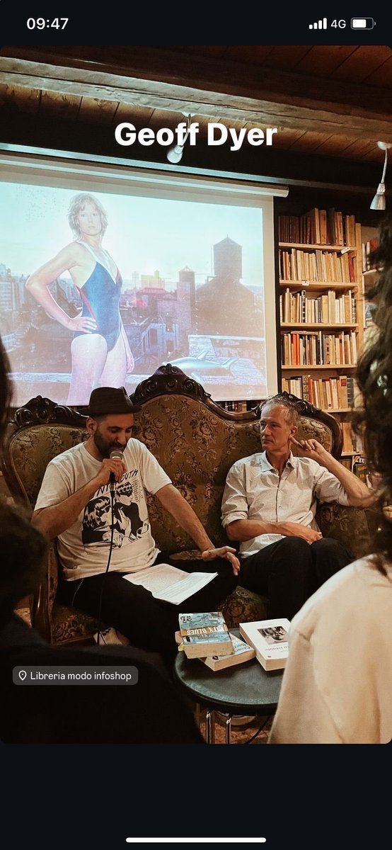 imnly's tweet photo. Due straordinarie giornate a parlare dei misteri della #fotografia con il grande scrittore inglese #GeoffDyer per il suo #InfinitoIstante @ilSaggiatoreEd (a #milano da #micamera e #bologna da #modoinfoshop).
PS: a bologna c’era anche @chiarabarzini olé https://t.co/tpUNJzKHKn