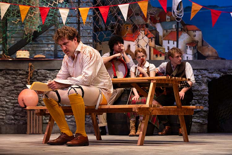 #REVIEW - Twelfth Night at <a href="/Staff_Gatehouse/">Gatehouse Theatre</a> "a satisfying and sumptuous menu of tasty treats providing a recipe for success" northwestend.com/twelfth-night-…