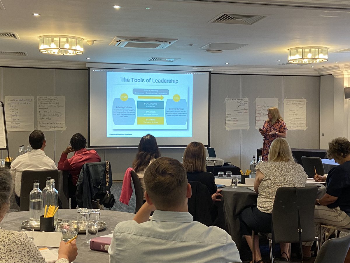 Great having <a href="/flasharry/">Angela Joanne</a> sharing her leadership wisdom and executive leadership journey on <a href="/CEL_IOE/">UCL Centre for Educational Leadership</a> s #NPQEL - looking forward to the next time already.