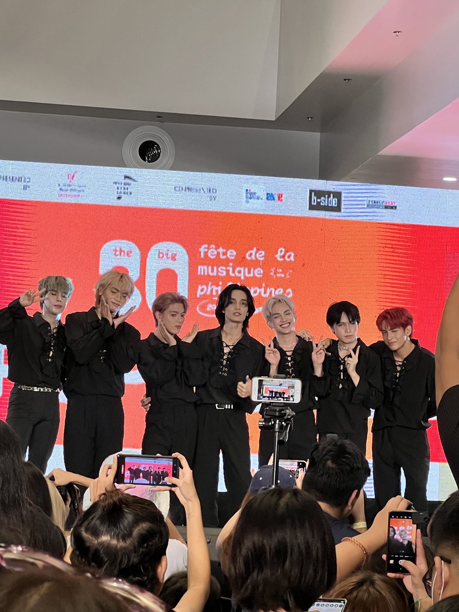 6ENSE at FETE DE LA MUSIQUE ( PPOP CON )✨

📍ONE AYALA, MAKATI

<a href="/6ENSEofficial/">6ENSE</a> #6ENSE
#6ENSEatFeteDeLaMusique