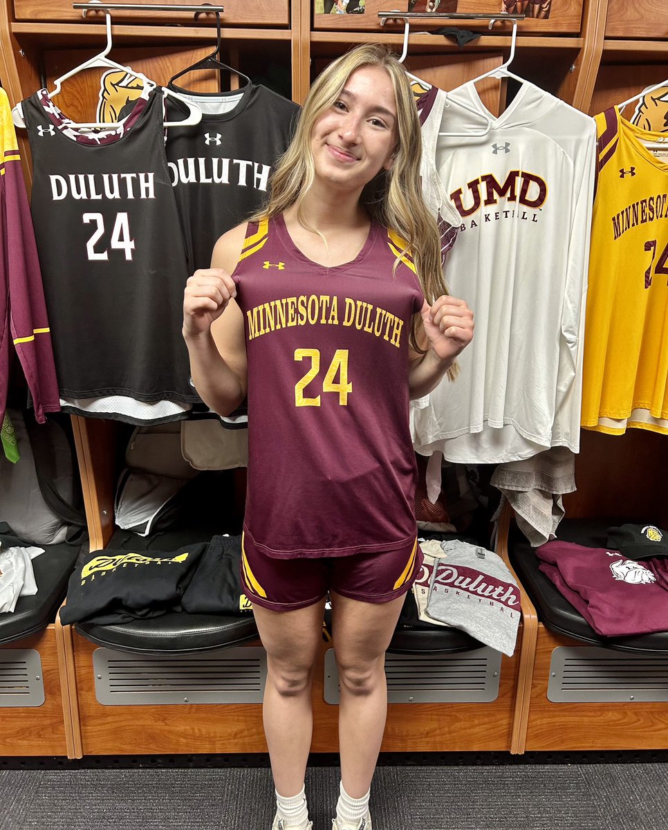 Elayna Boe (@elaynaboe) on Twitter photo After a great call with coach <a href="/MandyPearson_/">Mandy Pearson</a> I am so excited to announce that I have received an offer to continue my academic and athletic career with <a href="/UMDWomensBBall/">UMD Women's Bball</a>!!! So thankful for <a href="/MandyPearson_/">Mandy Pearson</a>, <a href="/Cecilekieger/">Cici</a> and all of the staff at UMD for believing in me!!! After a great call with coach <a href="/MandyPearson_/">Mandy Pearson</a> I am so excited to announce that I have received an offer to continue my academic and athletic career with <a href="/UMDWomensBBall/">UMD Women's Bball</a>!!! So thankful for <a href="/MandyPearson_/">Mandy Pearson</a>, <a href="/Cecilekieger/">Cici</a> and all of the staff at UMD for believing in me!!!