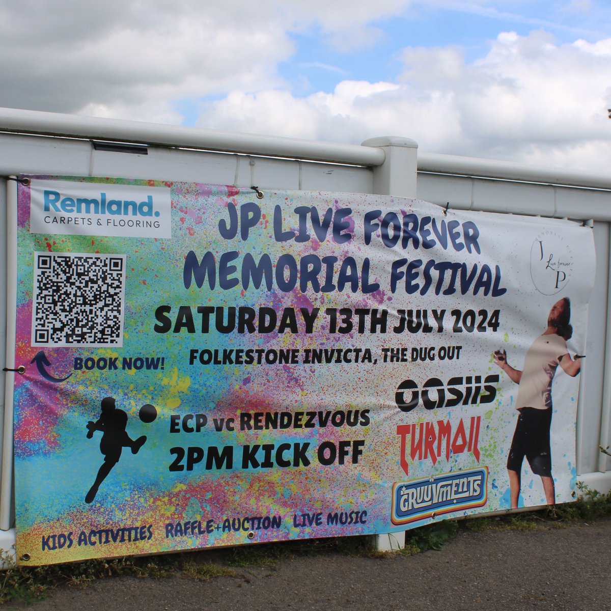 𝗝𝗣 𝗟𝗜𝗩𝗘 𝗙𝗢𝗥𝗘𝗩𝗘𝗥 𝗠𝗘𝗠𝗢𝗥𝗜𝗔𝗟 𝗙𝗘𝗦𝗧𝗜𝗩𝗔𝗟

We are hosting the JP Live Forever Memorial Festival on Saturday 13th July 

⚽️ ECP v Rendevous 
🎸 Turmoil, Oasiis &amp; Gruuvments

Money raised in support of The Three Wishes Foundation

🎟️ ticketsource.co.uk/whats-on/folke…
