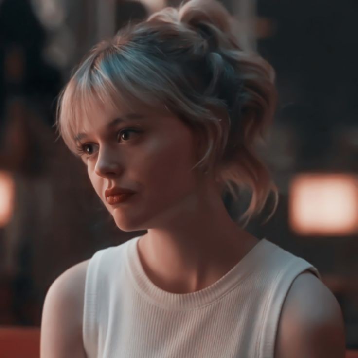 Ideas de ocs de once upon a time
Hija de Killian Jones o hermana del principe Charming/felipe alguno de los dos