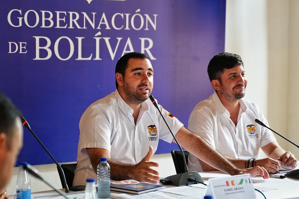 secpazbolivar's tweet photo. Conectar Bolívar de #NorteASur, implica generar consensos en favor de las víctimas del departamento.
Por eso a esta hora nos encontramos junto a nuestro gobernador, @yamilitoarana, en el segundo Comité de Justicia Transicional. https://t.co/VfRqJfjnAi