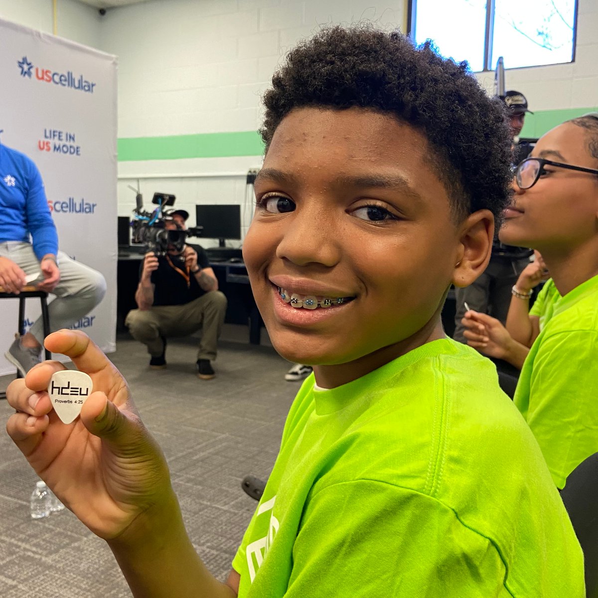 bgcsenc's tweet image. Today we’re shining a spotlight on our teens! 🌟 We’re so proud of them, whether they’re employed through our Workforce Development Program, helping younger Club members read, or just hanging out at our Clubs. Let's celebrate them! 🎉👏  #BGCWeek 2024 #bgca #bgcsenc