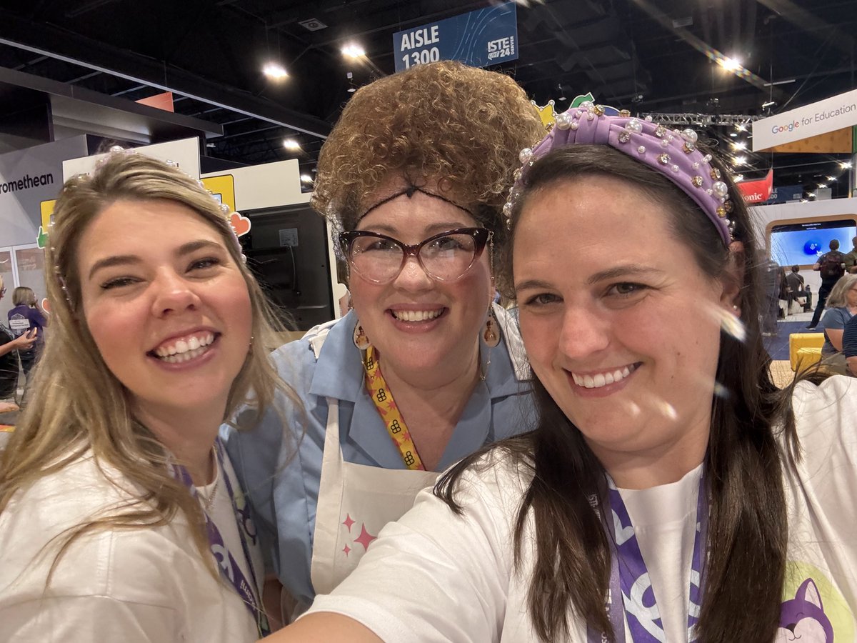 Stephanie Howell tweet media