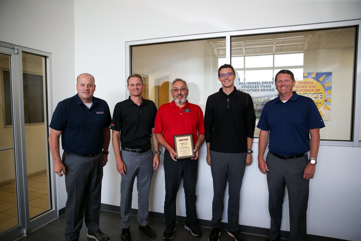 YarkToyota's tweet photo. Happy Retirement, Tony! 🎉 https://t.co/hUX5QeSXNR