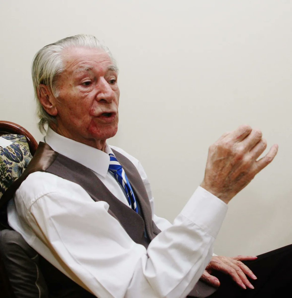 Come Here To Me! tweet media