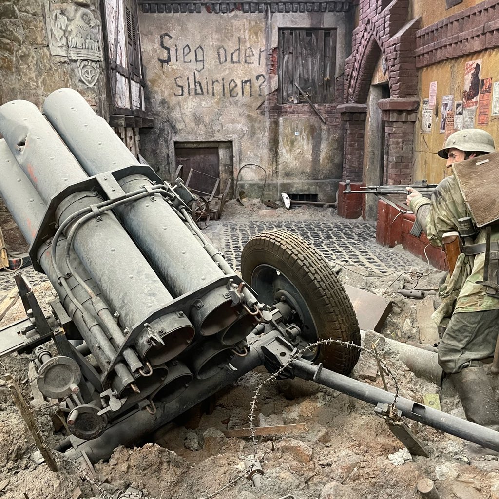 acheache's tweet image. Как дела, #Калининград? B)