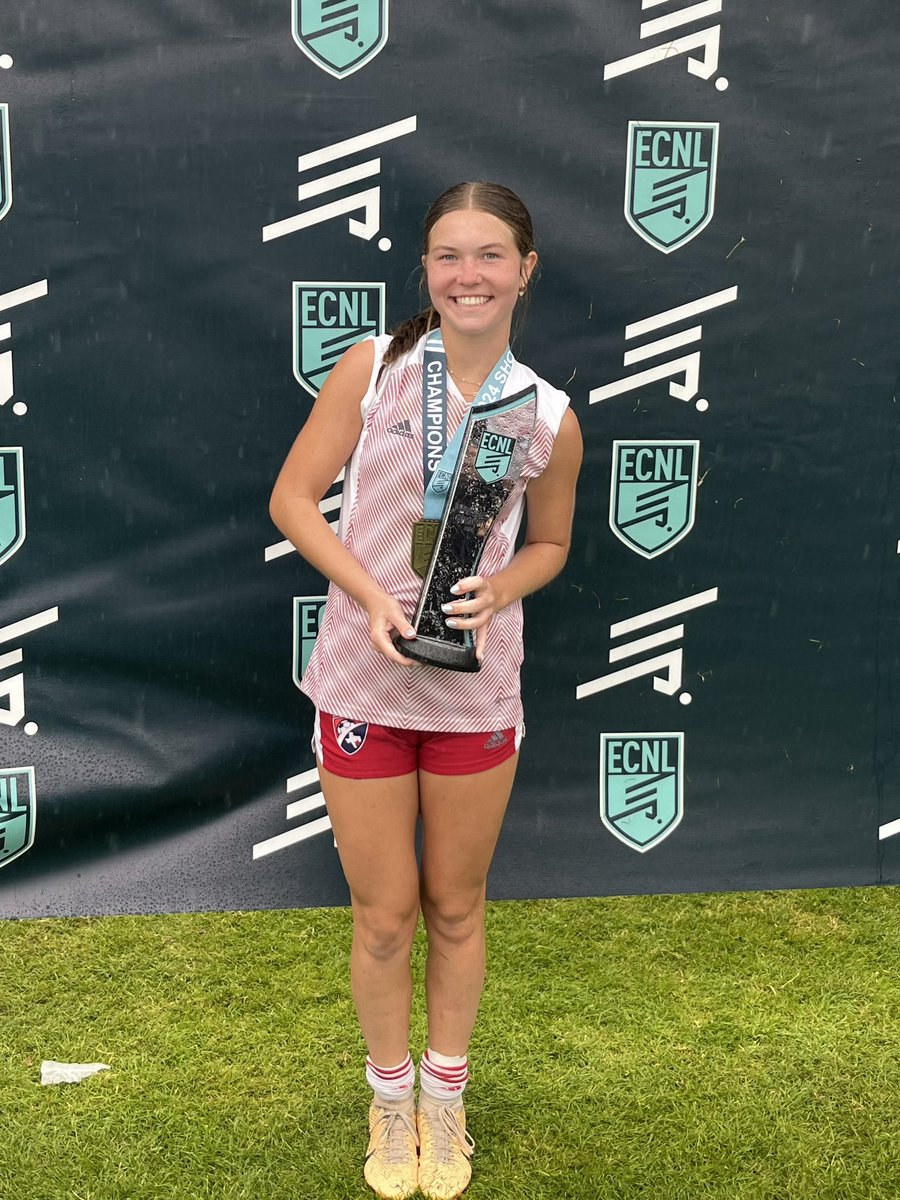 Elizabeth Quinn tweet media