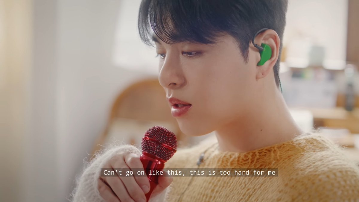 withjunhoeina's tweet photo. #JUNHOE - 빌어 Live Performance Clip already has english subs! which lyrics caught your attention the most?

🔗https://t.co/GH05NDu2HU

빌어 LIVE PERFORMANCE
#멍 #JU_NE_BRUISE_D4 #JU_NE_1ST_SOLO
@JUNE_GOZARU_JP @iKONIC_143 https://t.co/HkVhSq8o6N
