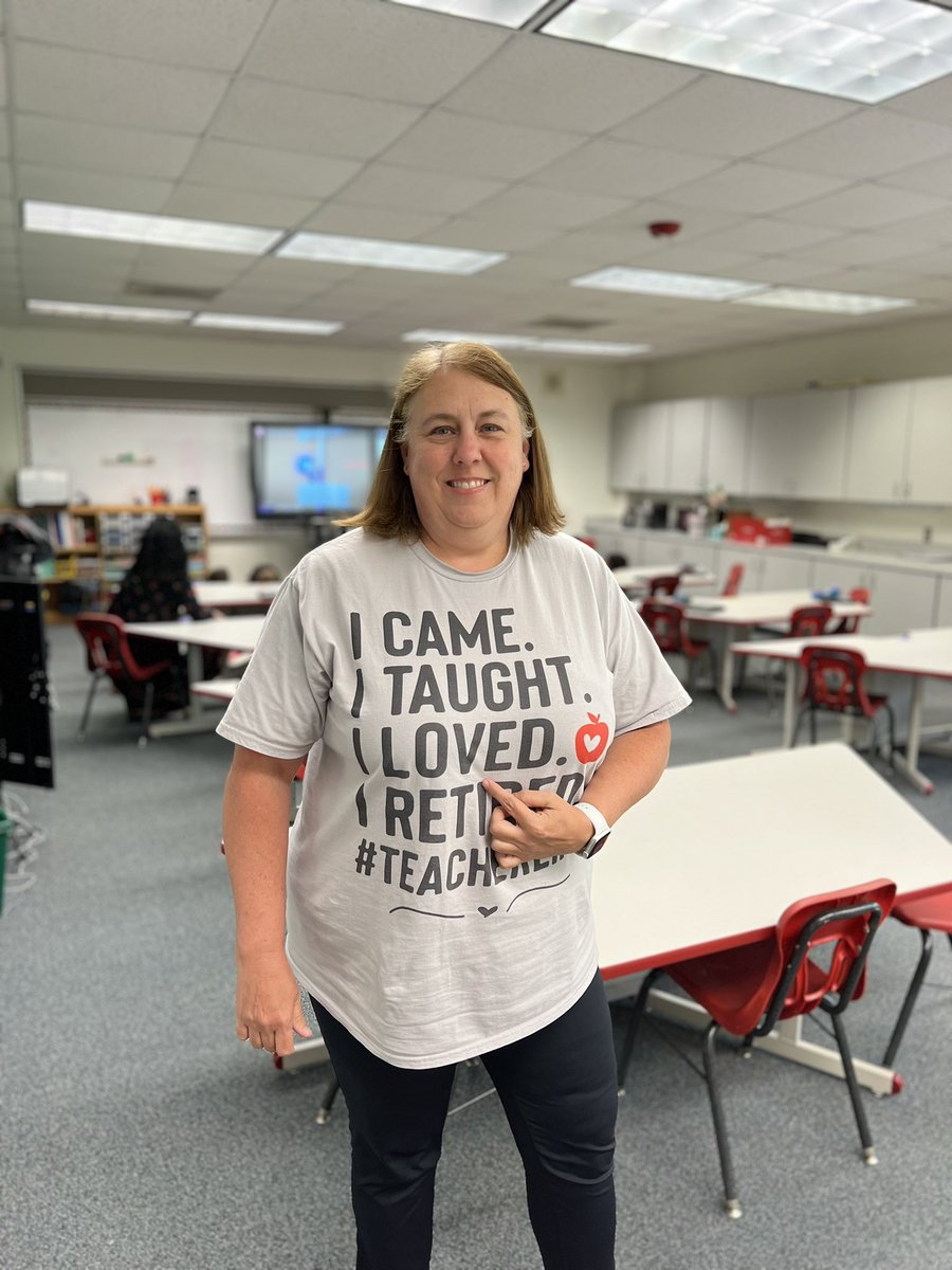 The legend Ms. Jennifer Brown has made it to the end of a very impactful career. She has changed so many lives at <a href="/MorrisvilleElem/">Morrisville Mustangs</a>! Her love, her kindness, and her passion will continue to be felt for years to come! @Golfergirlbrown, you are 1 in a million! ❤️ <a href="/WCPSS/">Wake County Public School System</a> #WeAreMES