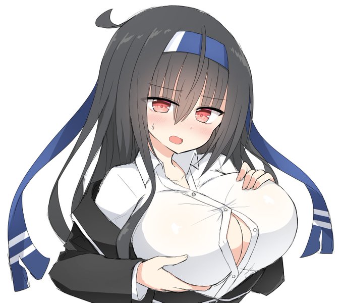 #このポスト見た奴は好きな艦娘の画像置いてけ提督じゃないなら座右の銘でも置いてけ 
初霜ちゃんおっぺぇ大きくてすき 