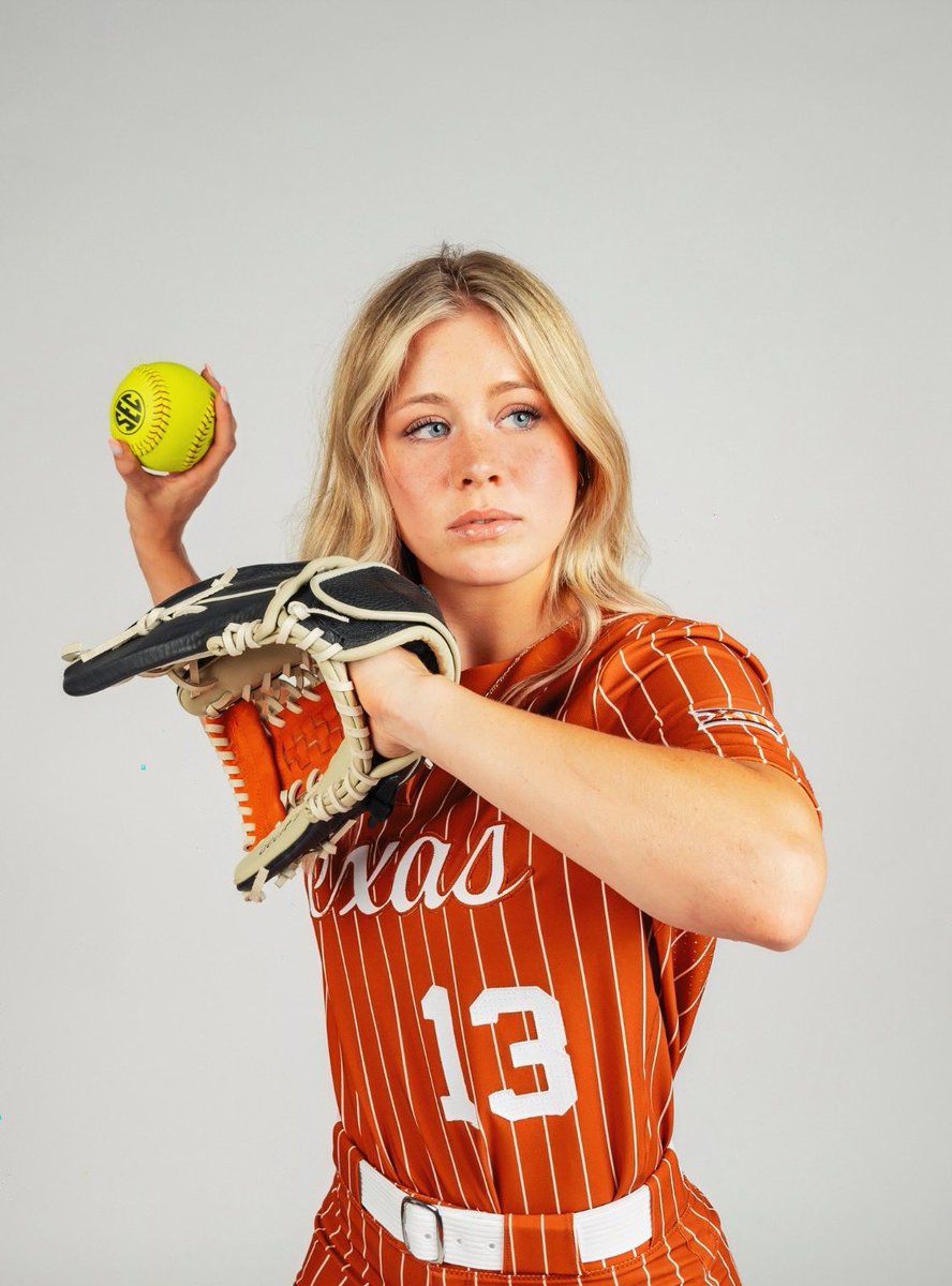 NEVER in my life did I think I would wear burnt orange or say Hook ‘em… but MY GIRL is headed to Austin for the next 2 years!!

Proud of WHO you are and forever trusting God’s plan! See you in OKC 😉🧡🤘🏽

<a href="/kaydee_bennett/">Kaydee</a>