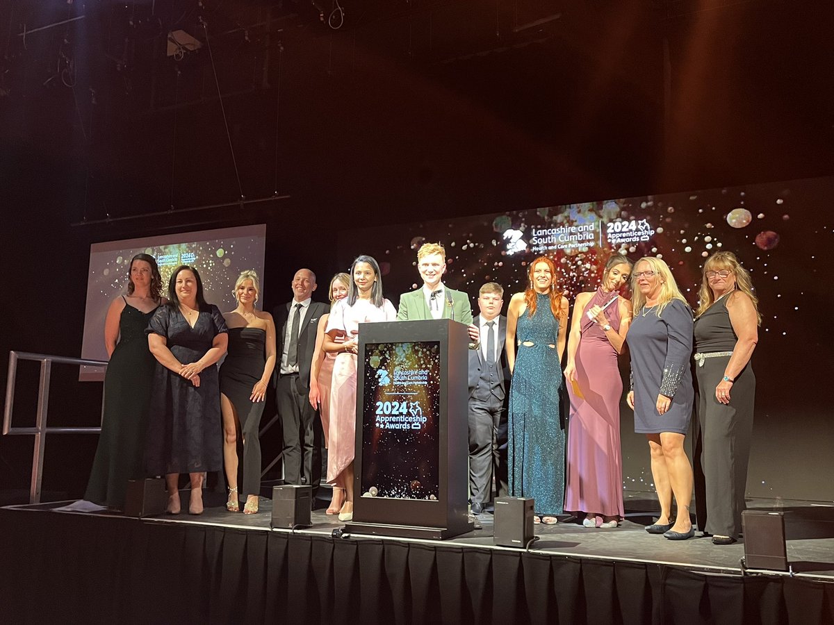 NHS Health & Care Apprenticeship Awards 2024 (@nhsappawards) on Twitter photo We have a winner for the Above and Beyond Award!
Sponsored by <a href="/LancsSkillsHub/">LancashireSkillsHub</a>
๐ Winner: Caitlin White
๐ Highly Commended: Anu John
A huge congratulations and well done to all the finalists! ๐๐
#LSC2024 We have a winner for the Above and Beyond Award!
Sponsored by <a href="/LancsSkillsHub/">LancashireSkillsHub</a>
๐ Winner: Caitlin White
๐ Highly Commended: Anu John
A huge congratulations and well done to all the finalists! ๐๐
#LSC2024
